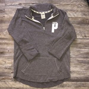PINK Victoria’s Secret pullover